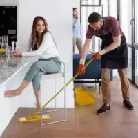 نظافتچی و خدمتکار اقا با مبلغ پایین