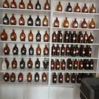 قفسه و کمد
