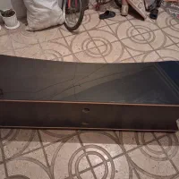 میز زیر تلویزیون