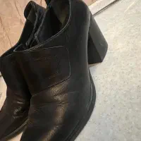 کفش زنانه کارکرده