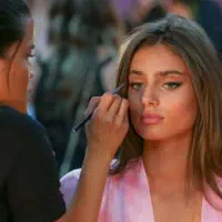 استخدام مدل حرفه ای و مبتدی