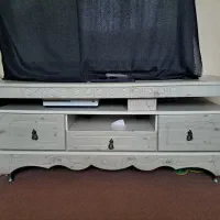 میز تلوزیون