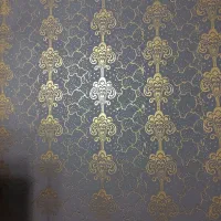 اجرای طرح کاغذدیواری با غلطک و رنگ اکرولیک