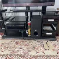 میز تلویزیون شیشه ای