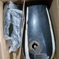 لوازم سالم فقط رنگش رفته تو افتاب بوده