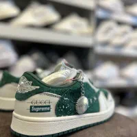 کتونی نایک جردن وان تراویس اسکات گوچی|کیف، کفش، کمربند|تهران, تهرانسر شمالی|دیوار