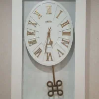 ساعت دیواری