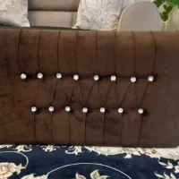 یه جفت پشتی قهوه ای شکلاتی