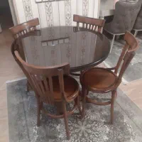 میز ناهارخوری لهستانی ۴ نفره