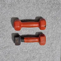 دمبل ۲.۵ کیلویی