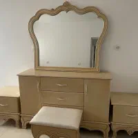 میز آرایش ،صندلی و دو عدد پاتختی|جاکفشی، کمد، دراور|ساری, |دیوار