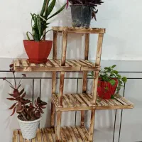 استند گل چوبی