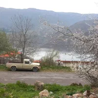 زمین مسکونی و تجاری