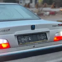 پژو پارس با راننده