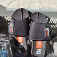 حراج دمپایی فقط بخاطر جمع کردن مغازه|کیف، کفش، کمربند|یاسوج, |دیوار