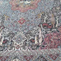 فرش۹متری آبی فیروزه ای رنگ و طرح خاص سالم وتمیز