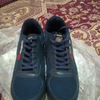 کفش کتانی سایز 43