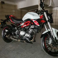 بنلی ۳۰۰ جفت سیلندر