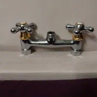 شیر روشویی مدل ساحل