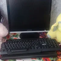 مانیتور و کیبورد