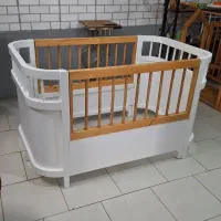 تخت ۲ حالته مونتسوری کودک و نوجوان / سیسمونی چوبی