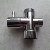سه راهی دوش حمام