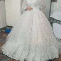 لباس عروس در حد نو