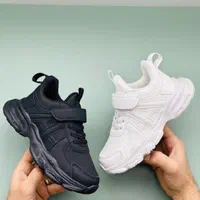 کتونی مدل بزرگمهر عمده کفش صندل دمپایی