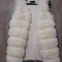 بارونی استردار نونو|لباس|تهران, تسلیحات|دیوار