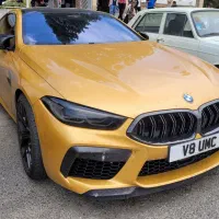 استاد صافکار PDR و نقاش و پولیش کار و مونتاژکار