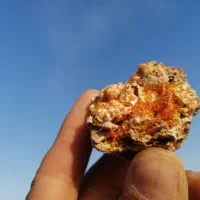 سنگ راف ولفنیت کلکسیونی