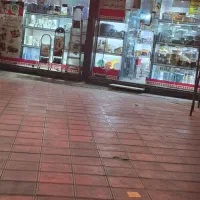 استخدام فروشنده خانم