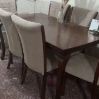 میز غذاخوری مبلمانی در حد نو