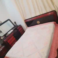 آینه دراور و تخت