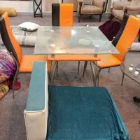فروش میز ناهارخوری 4 نفره و یک مبل تکی