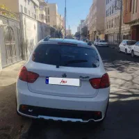 کوییک rs سقف مشکی 402|خودرو سواری و وانت|اندیشه, اندیشه فاز ۱|دیوار