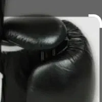 دستکش و لوازم کیک بوکسینگ