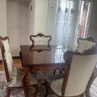 میز نهار خوری ۴نفره درحد صفر
