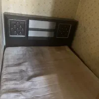 تخت و تشک