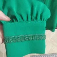 شومیز یلدایی رنگش پر رنگه کمرنگ افتاده|لباس|اندیشه, اندیشه فاز ۳|دیوار