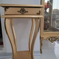 میز تلفن در حد نو