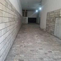 یک باب مغازه ۹۰متری