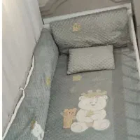 تخت گهواره ایی به همراه تشک و سرویس خواب 5 تکه