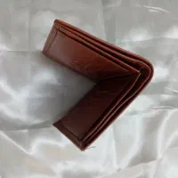 کیف پول بسیار زیبا با کیفیت عالی|کیف، کفش، کمربند|قم, صفائیه|دیوار