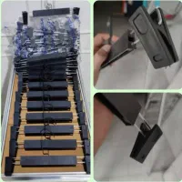مانکن چوب کار لباس رگال آویز چوبکار رختی چوبلباسی
