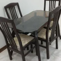 میز نهار خوری ۴ نفره در حد نو|میز و صندلی غذاخوری|مبارکه, |دیوار