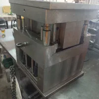 قالبسازی و خدمات فرز cnc