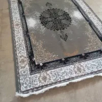 فرش طوسی مشکی  ۷۰۰شانه ۶۰ درصد نخفیف