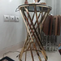 میز کنار سالن