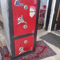 گاوصندوق درحدنو|ابزارآلات|بندر انزلی, امامزاده|دیوار